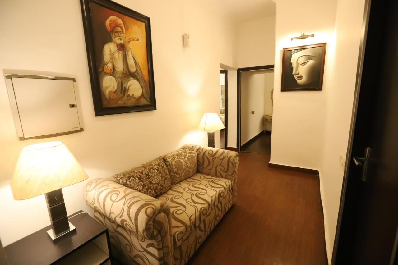 Hotel Capitol Hills - Greater Kailash Delhi New Delhi Eksteriør billede