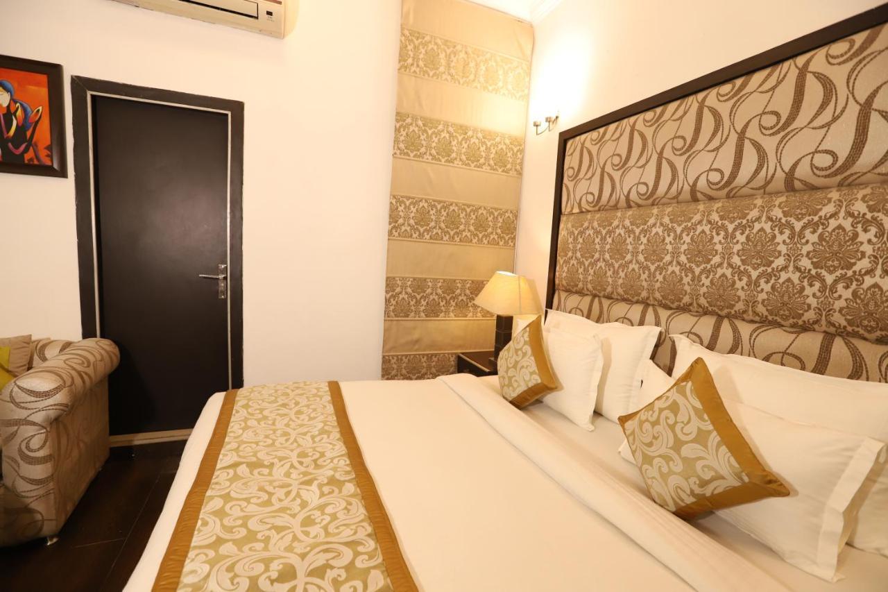 Hotel Capitol Hills - Greater Kailash Delhi New Delhi Eksteriør billede