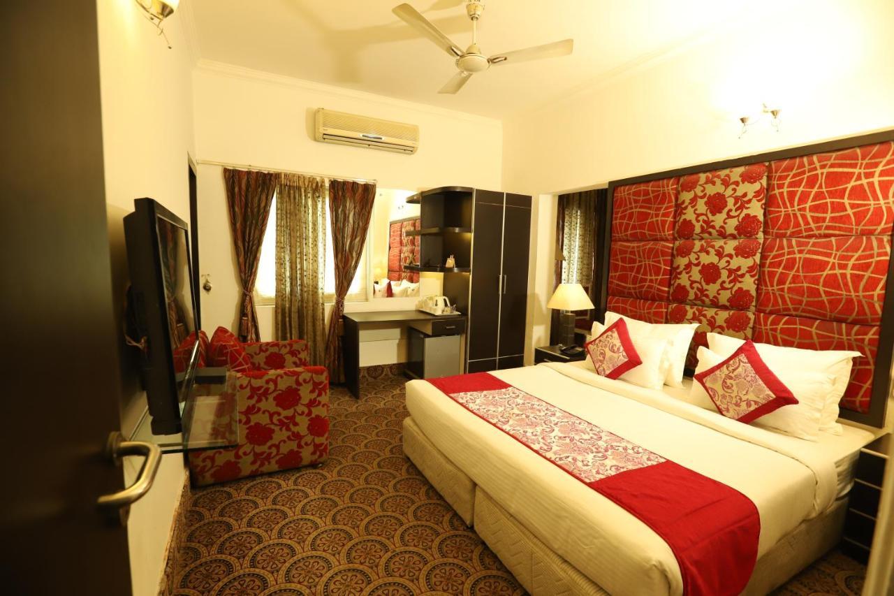 Hotel Capitol Hills - Greater Kailash Delhi New Delhi Eksteriør billede