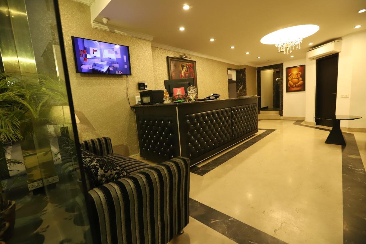 Hotel Capitol Hills - Greater Kailash Delhi New Delhi Eksteriør billede